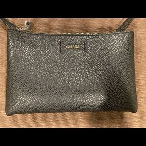 GUESS CROSSBODY